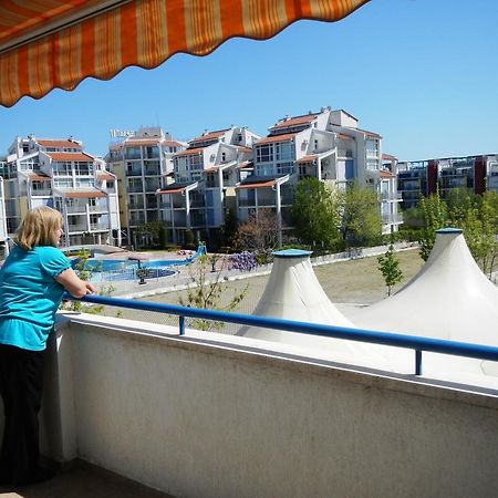 Apartment In Elit 3 Apartcomplex Sunny Beach Dış mekan fotoğraf